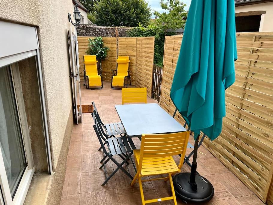 Dole : L Atelier Des Reves Apartment Exterior photo